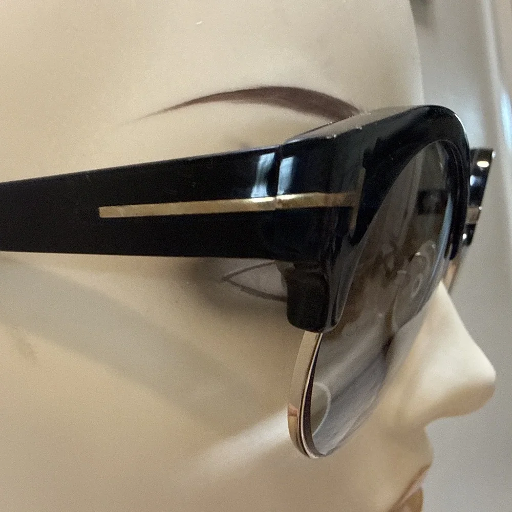Tom Ford Alissa TF608 01B Black Gold Eyeglass Frames Only 54-21 140 Women's